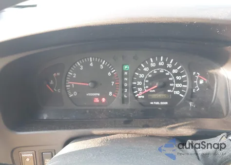 2000 Toyota Sienna Le from USA, damaged, VIN 4T3ZF13C8YU270960